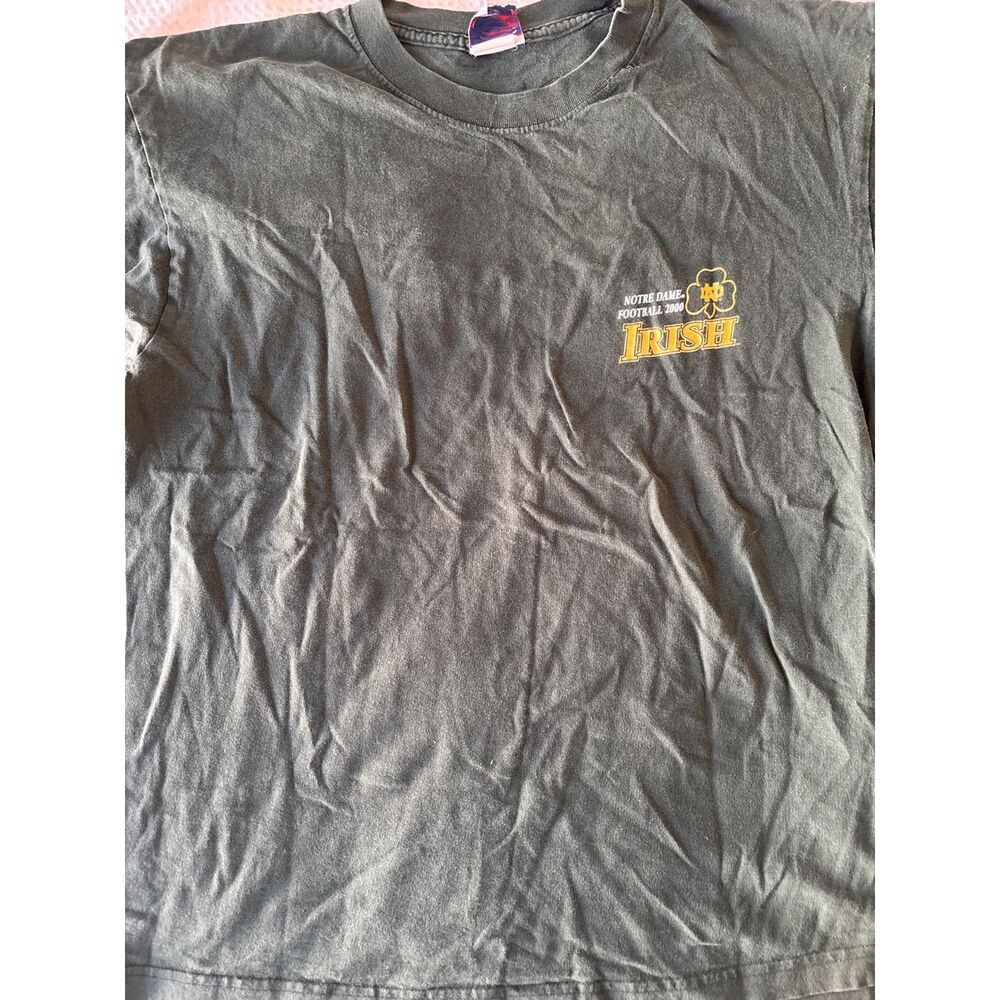 Vintage 2000 Notre Dame Football Graphic Tee L